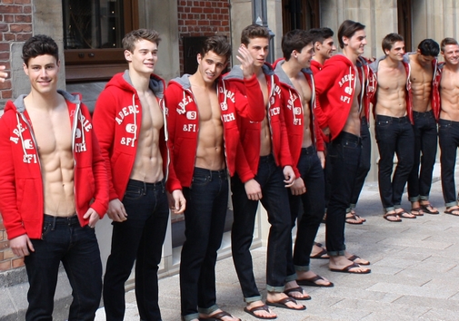 ABERCROMBIE AND FITCH OPENING HAMBURG (8)